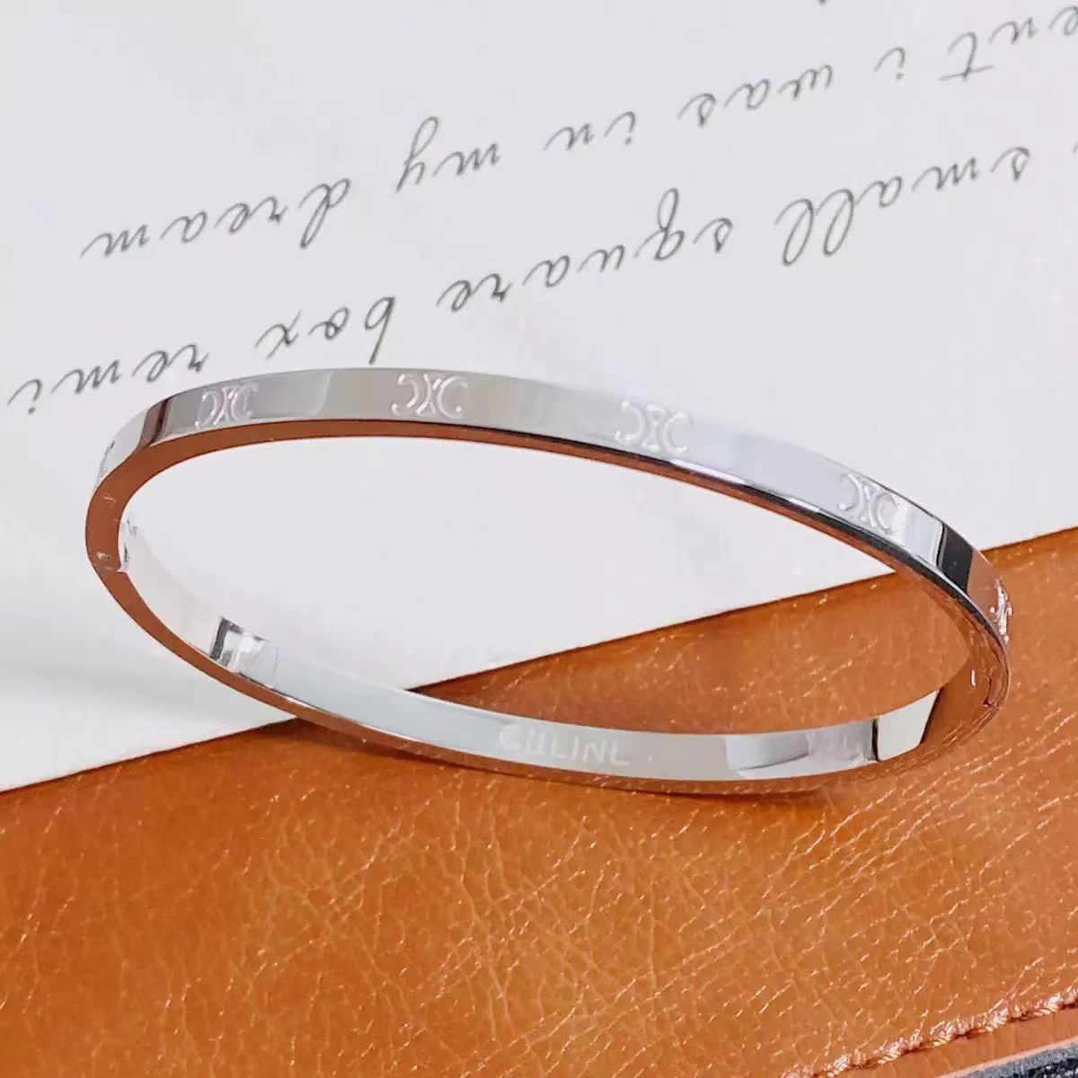 2023 New Fashion diamond Bracelet