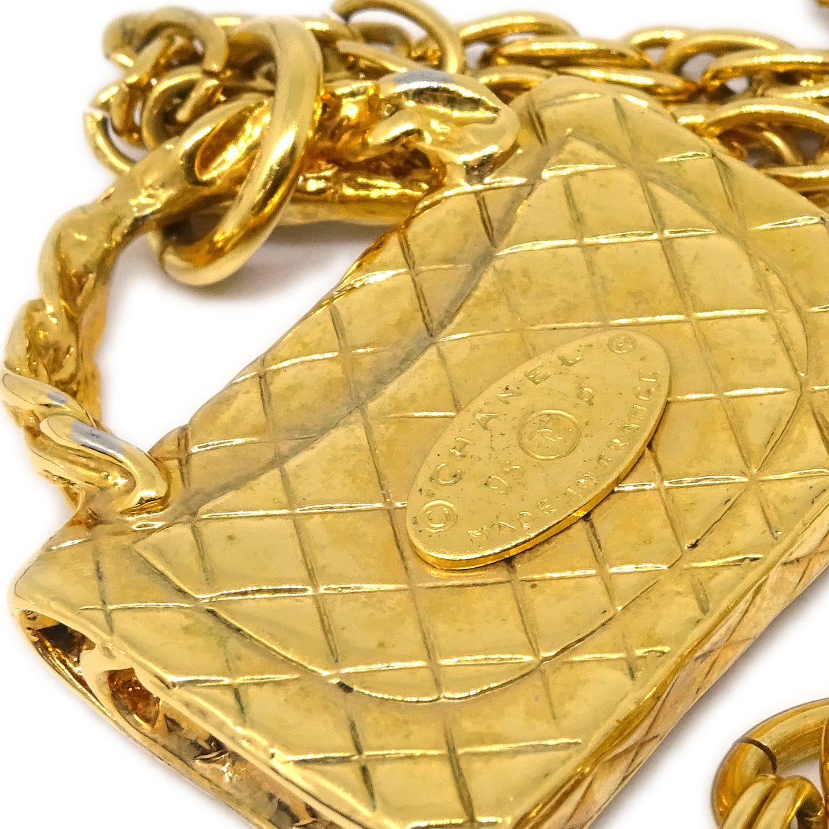 Chanel Gold Chain Luxury Handbag Style 3