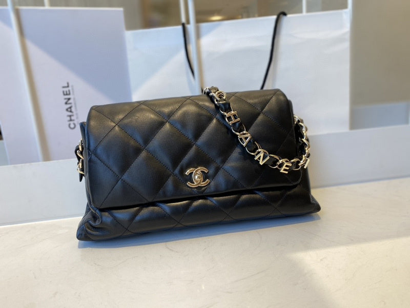 Chanel Luxury Handbag Style 598