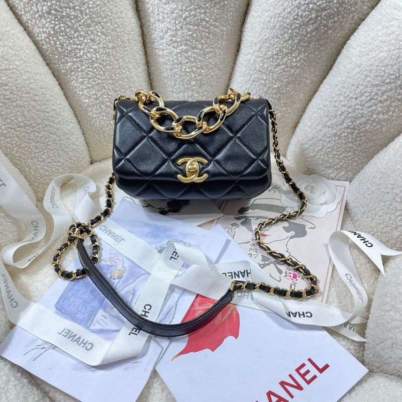 Chanel Luxury Handbag Style 428