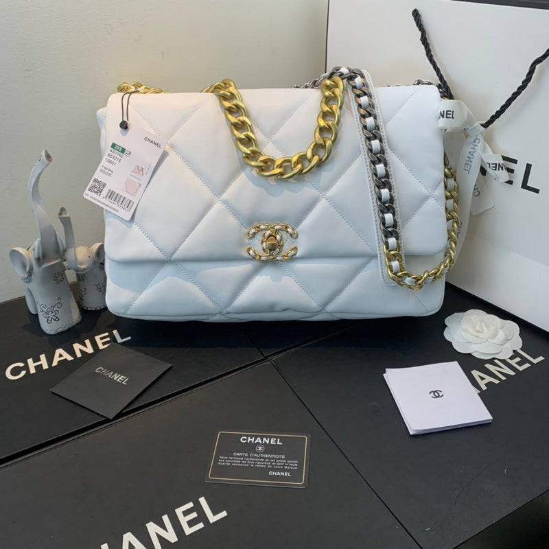 Chanel Luxury Handbag Style 585