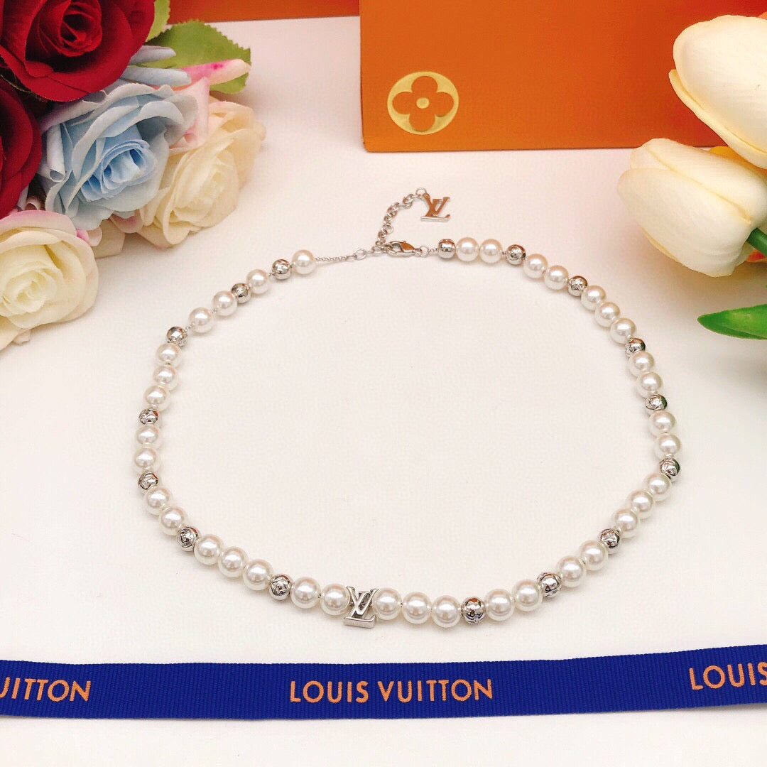 High-Quality Necklaces-31