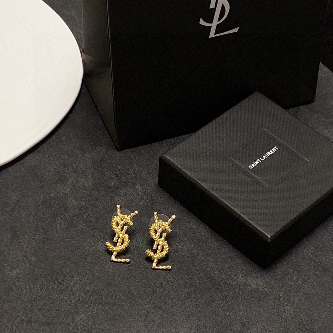 High-Quality Stud Earrings-56