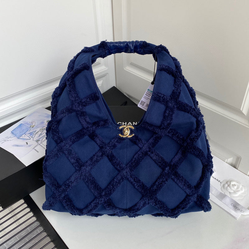 Chanel Luxury Handbag Style 584