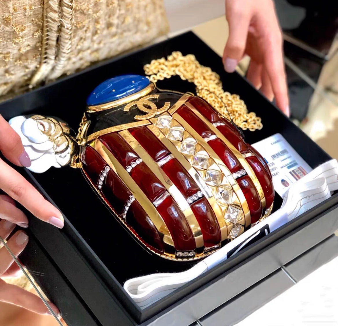 Chanel Luxury Leather Shoulder Bag Style 3