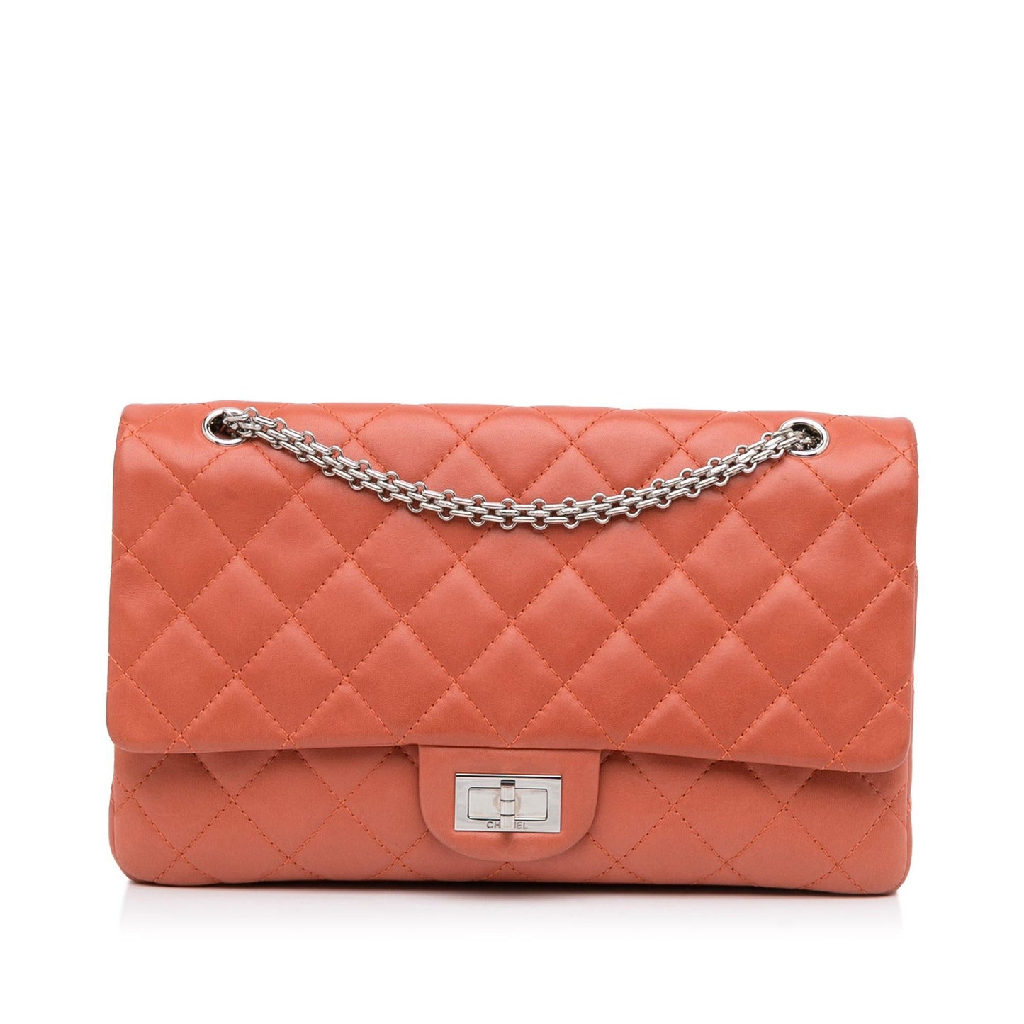 Chanel Luxury Handbag Style 22