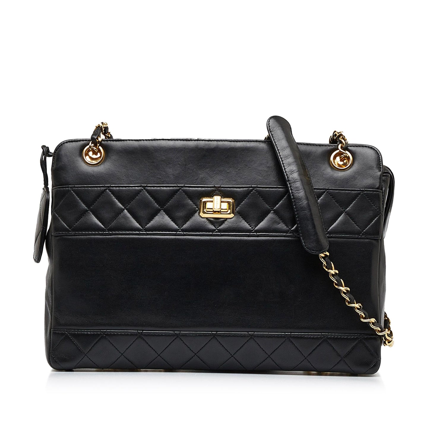 Chanel Luxury Handbag Style 18