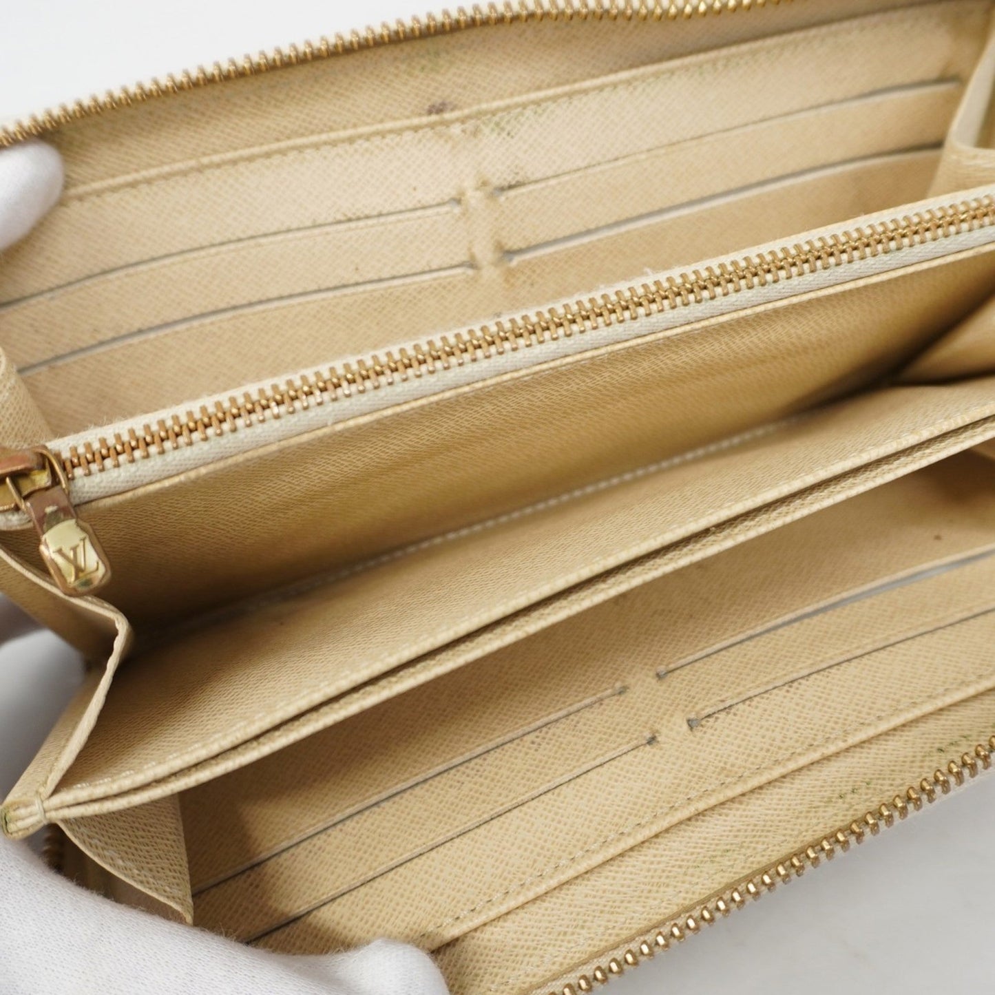 Louis Vuitton Long Wallet (Bi-Fold)