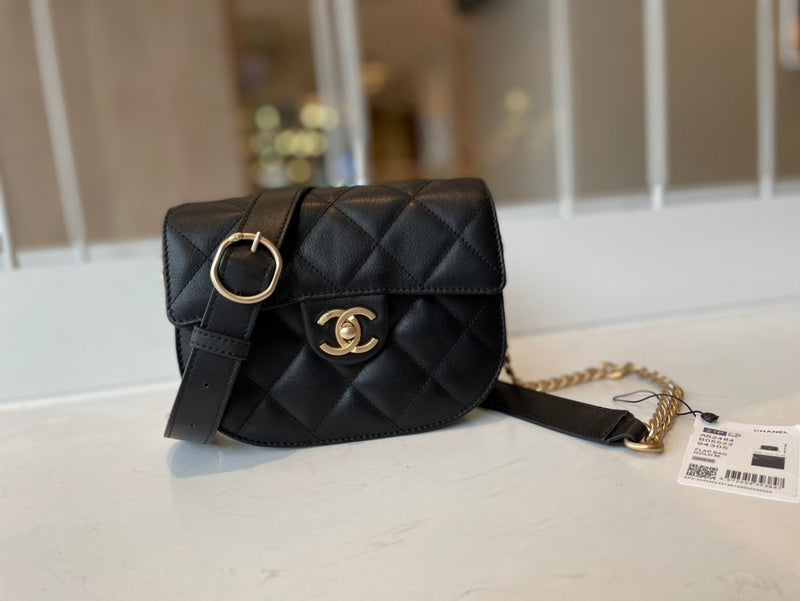 Chanel Luxury Handbag Style 652