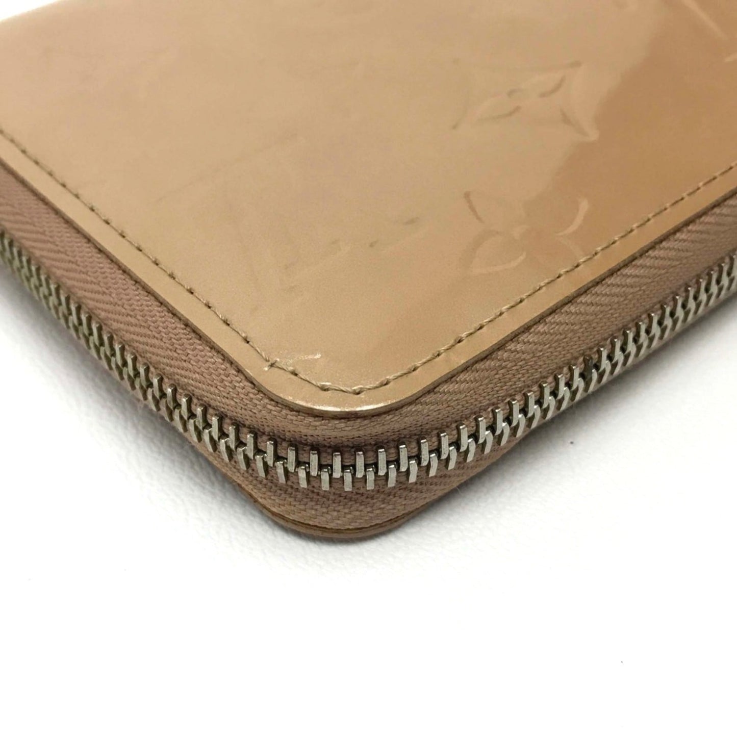 Louis Vuitton Leather Long Wallet (Bi-Fold)