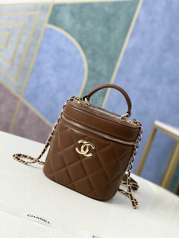 Chanel Luxury Handbag Style 518