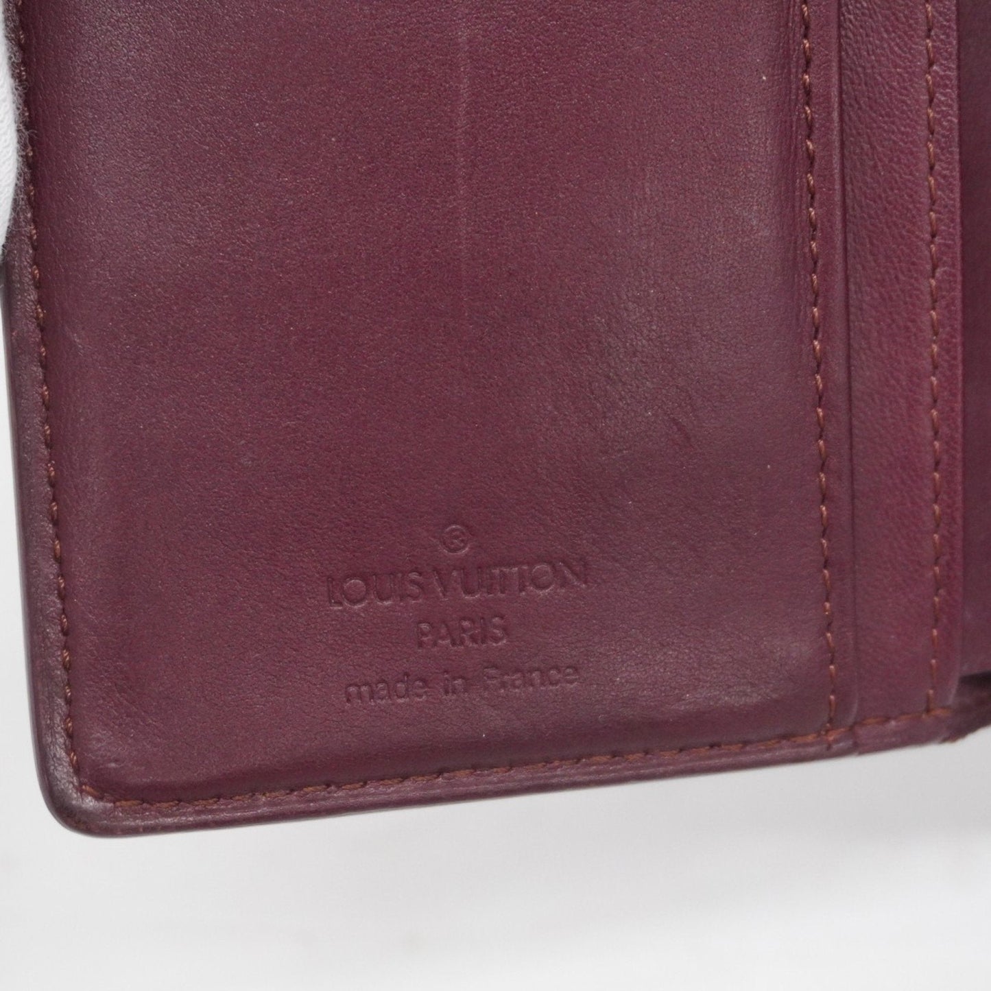 Louis Vuitton Wallet (Bi-Fold)