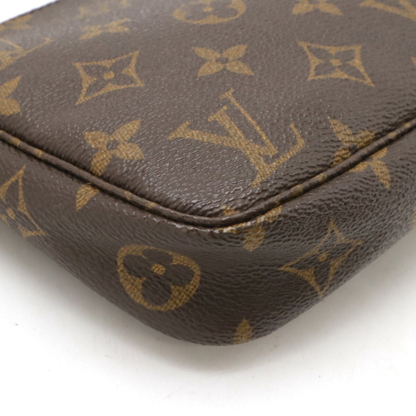 Louis Vuitton Handbag Pochette Pouch