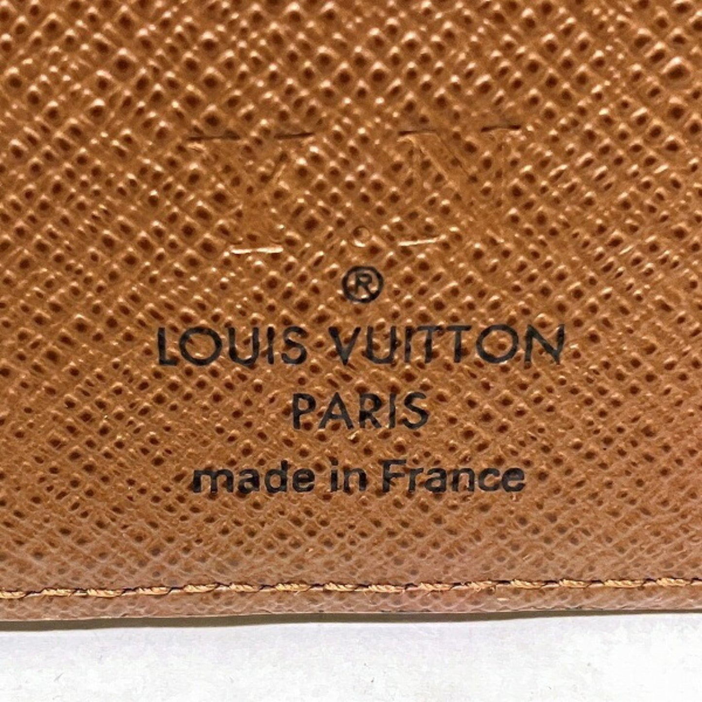 Louis Vuitton Long Wallet (Bi-Fold)