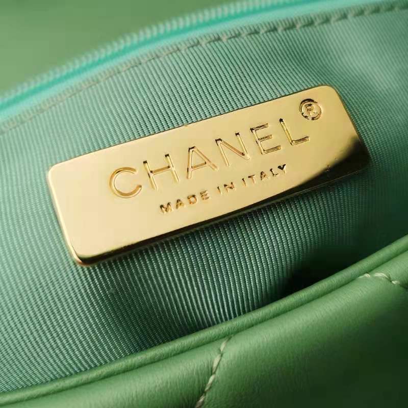 C h a n e l green 20 30 10(cm)