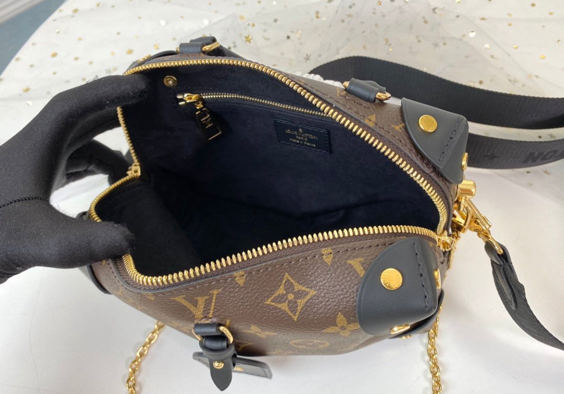 handbag glee