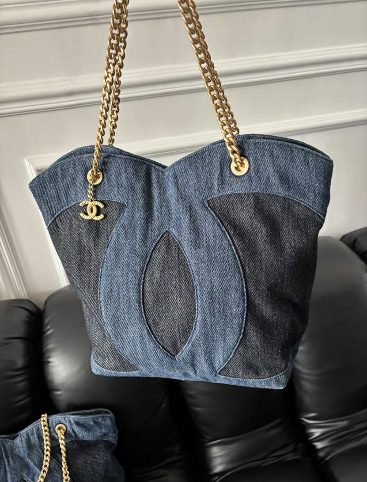Chanel Luxury Leather Tote Bag Style 2