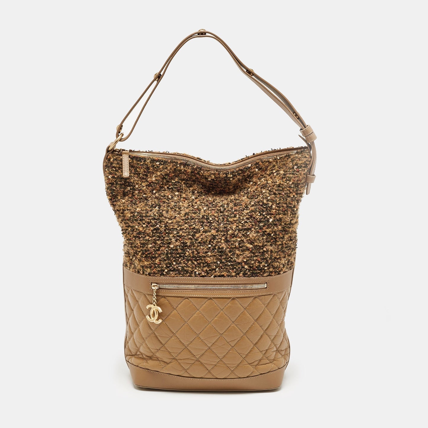 Chanel Brown Quilted Aged Leather and Tweed Large Casual Hobo