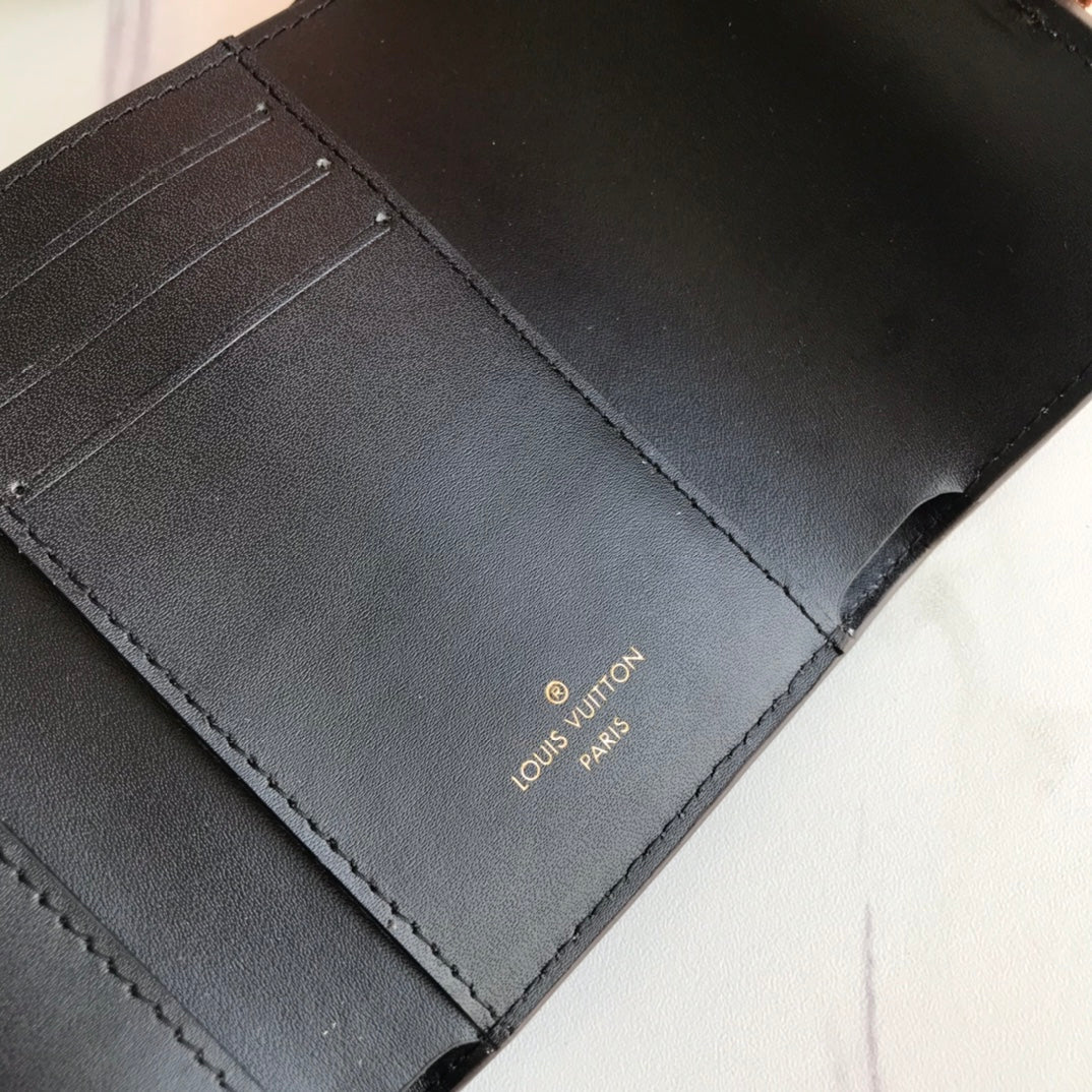 L v wallet Size:12*9.5*3.5 cm