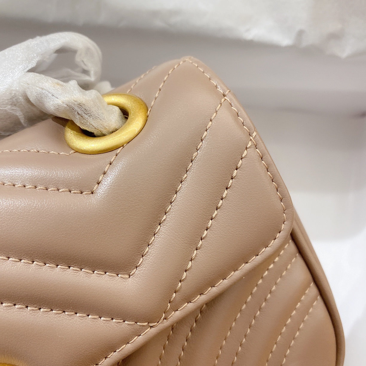 Cream 22cm handbag