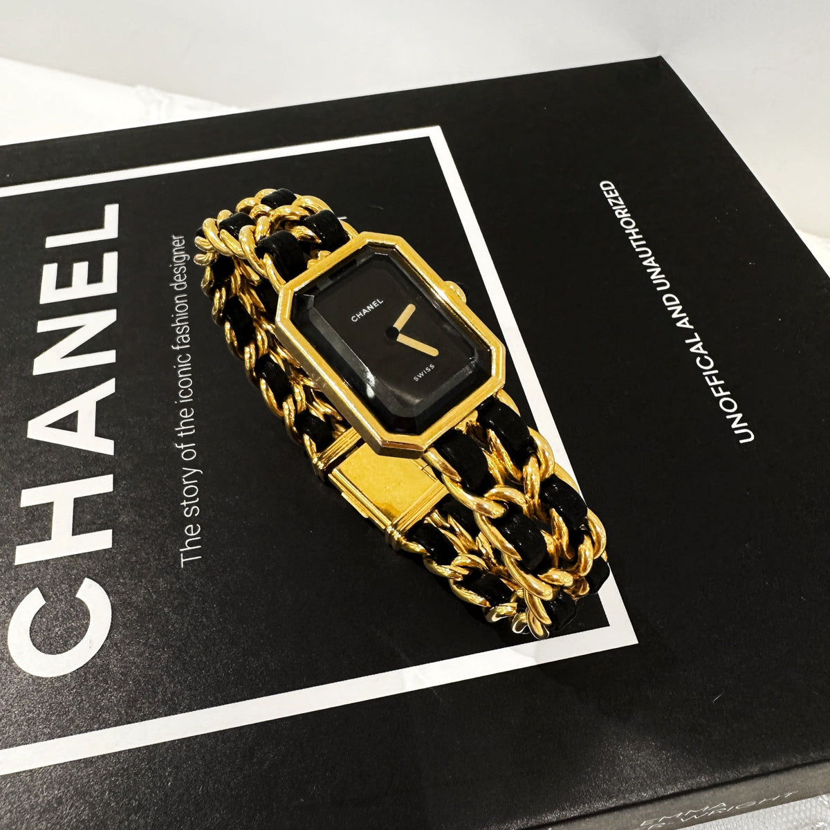 Chanel vintage première watch L
