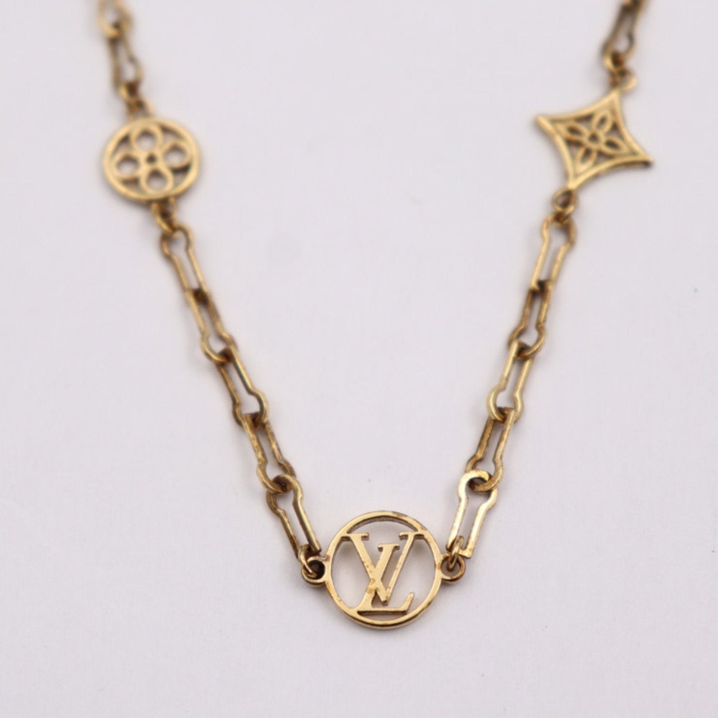 Louis Vuitton  Metal Necklace
