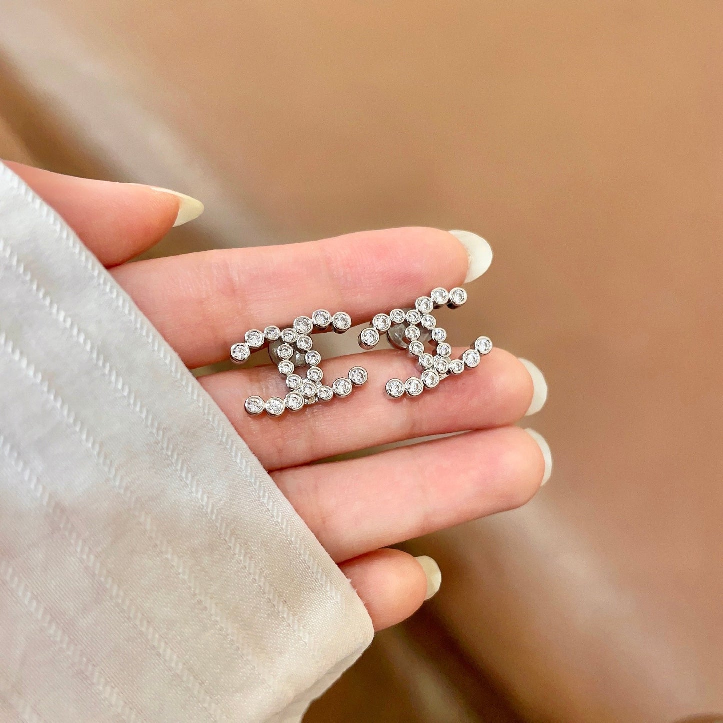 High-Quality Stud Earrings-131