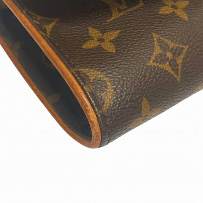 Louis Vuitton  Pochette Shoulder Bag