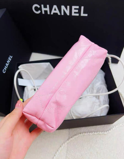 24S Chanel 22 Mini Handbag Patent Calf Leather With Gradient And Lacquered Metal White Light Pink