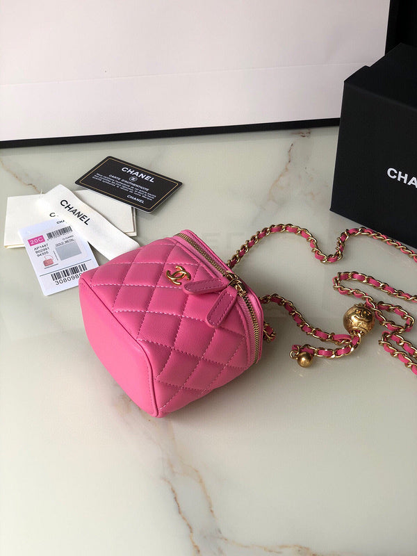 Chanel Luxury Handbag Style 149