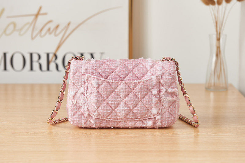 Chanel Luxury Handbag Style 464