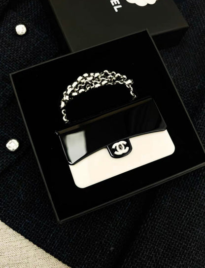 Chanel Luxury Leather Black Shoulder Bag Style 3
