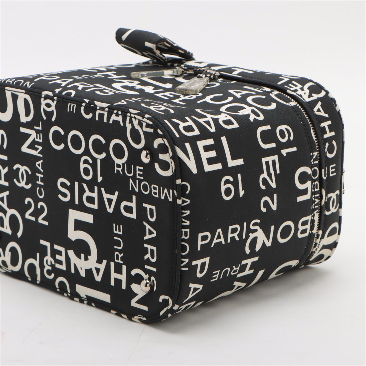 Chanel Basic Canvas Vanity Bag Black Silver G 7th