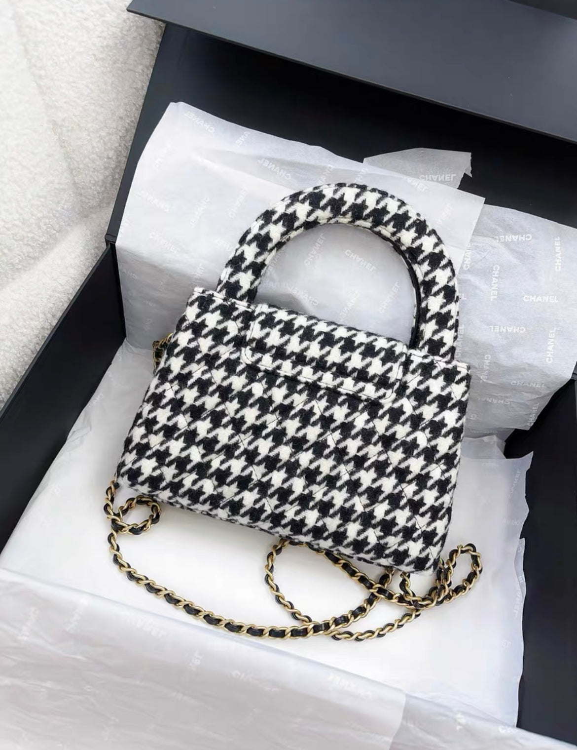 Chanel Kelly Tweed Black Shoulder Bag