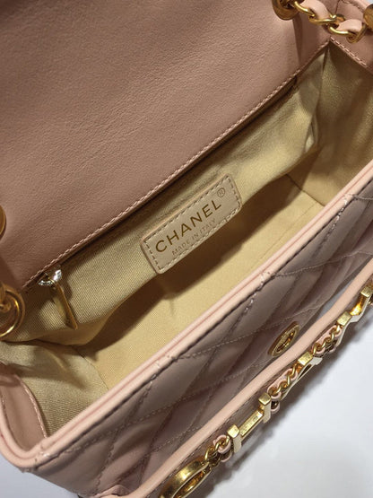 Chanel Luxury Handbag Style 486