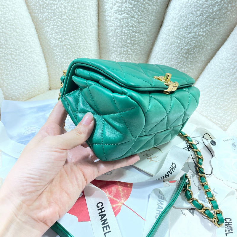 Chanel Luxury Handbag Style 422