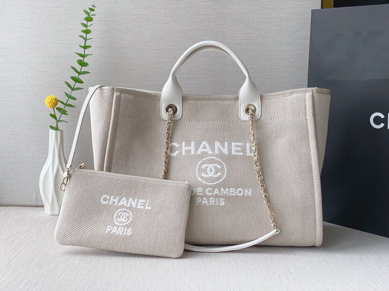 Chanel Luxury Handbag Style 142