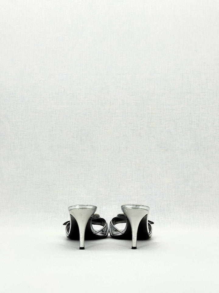 FENDI Metallic Silver Size EU 38.5 Mules