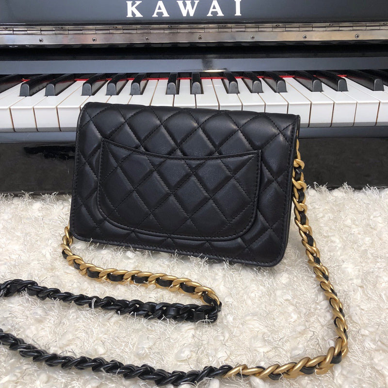 Chanel Luxury Handbag Style 432