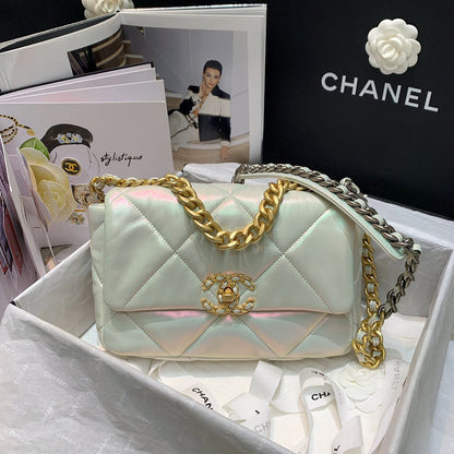 Chanel Luxury Handbag Style 588