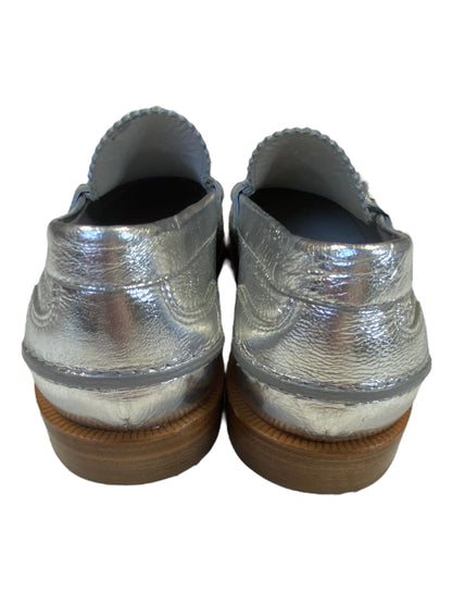 Shoes Luxury Designer By Fendi Size: 6