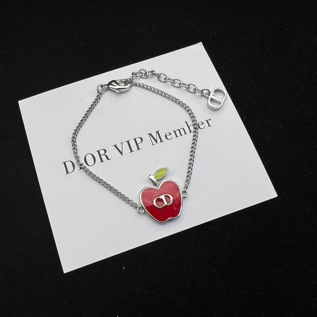 Apple Bracelet