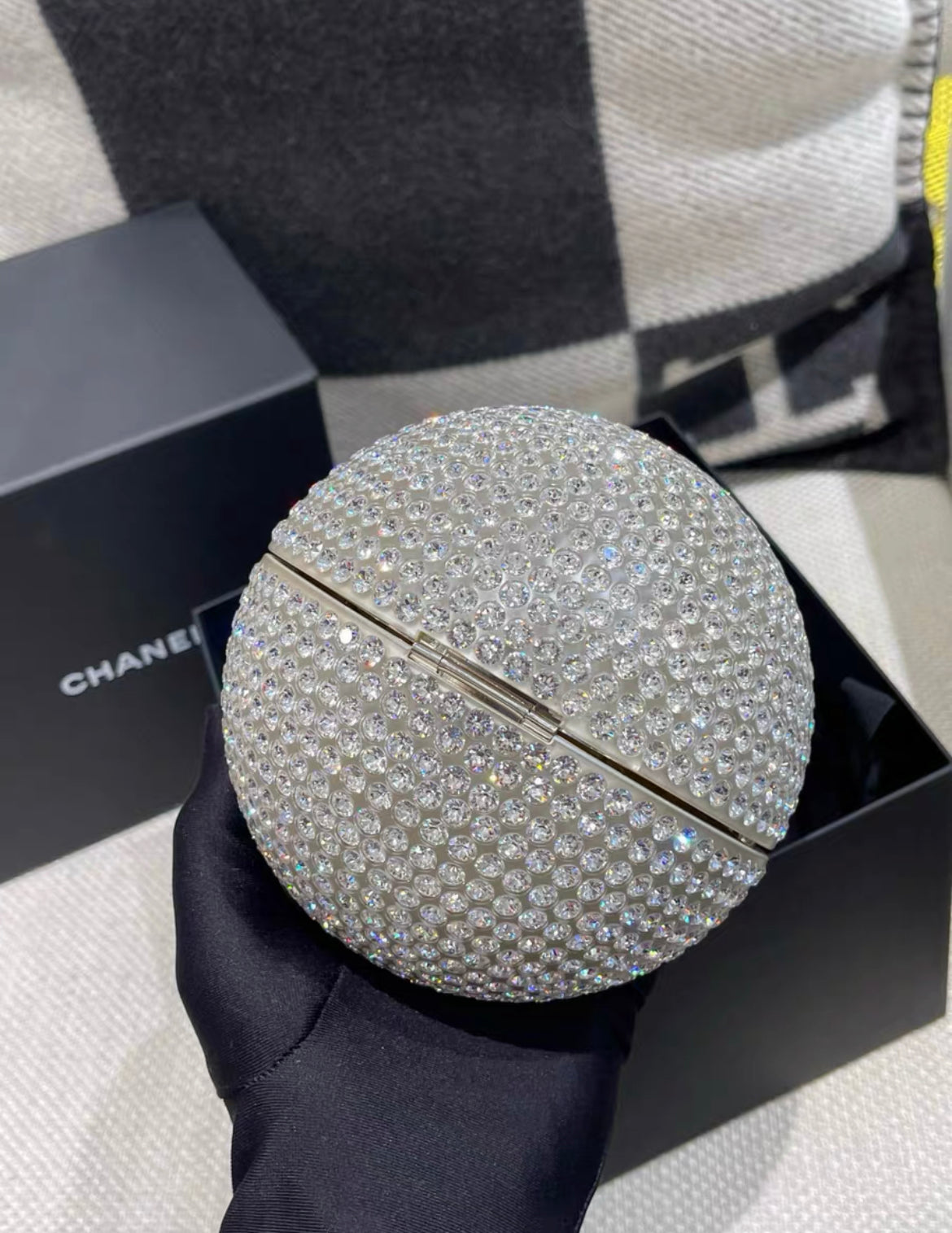 Chanel Luxury Leather Silver Clutch
