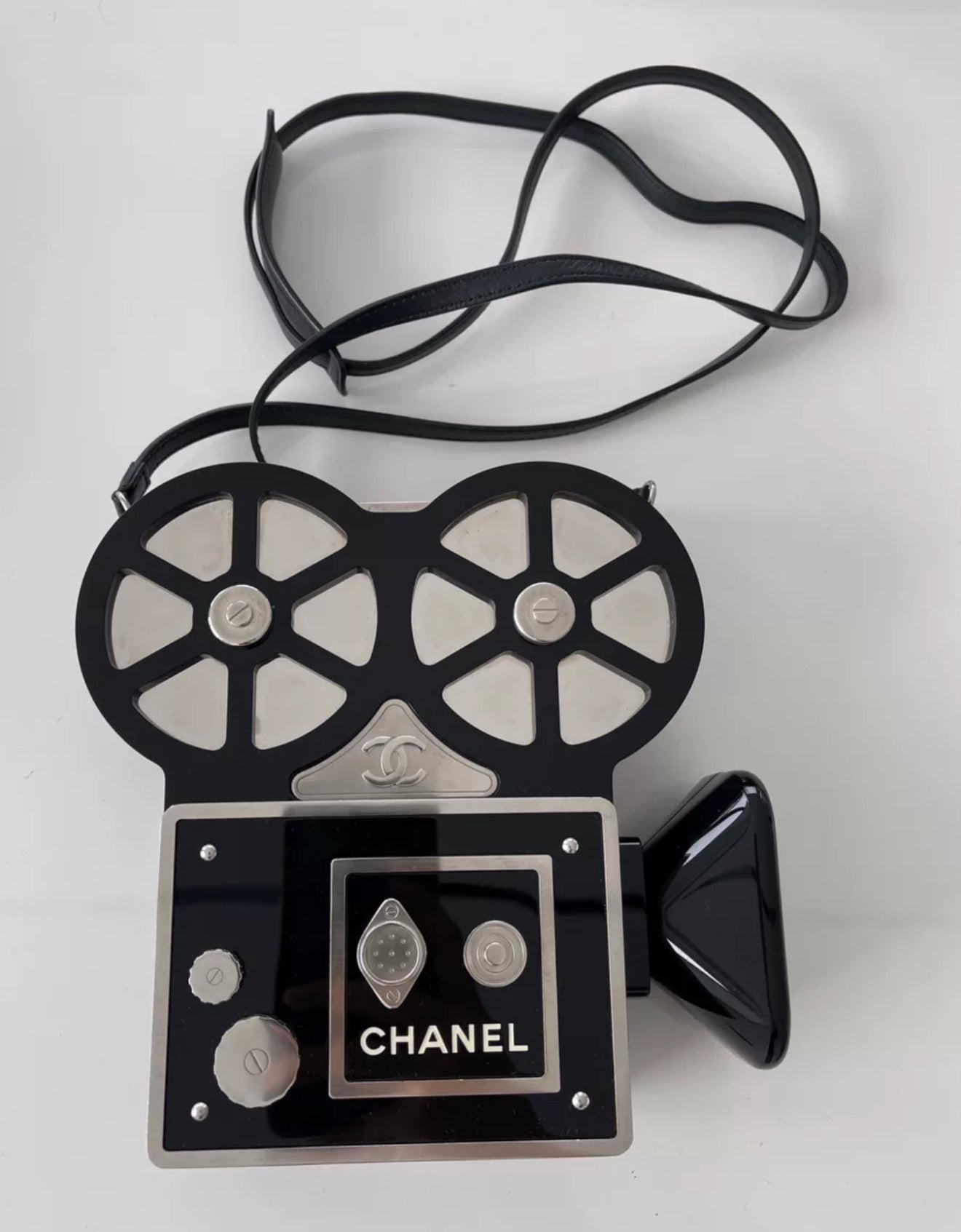 Chanel Luxury Leather Clutch