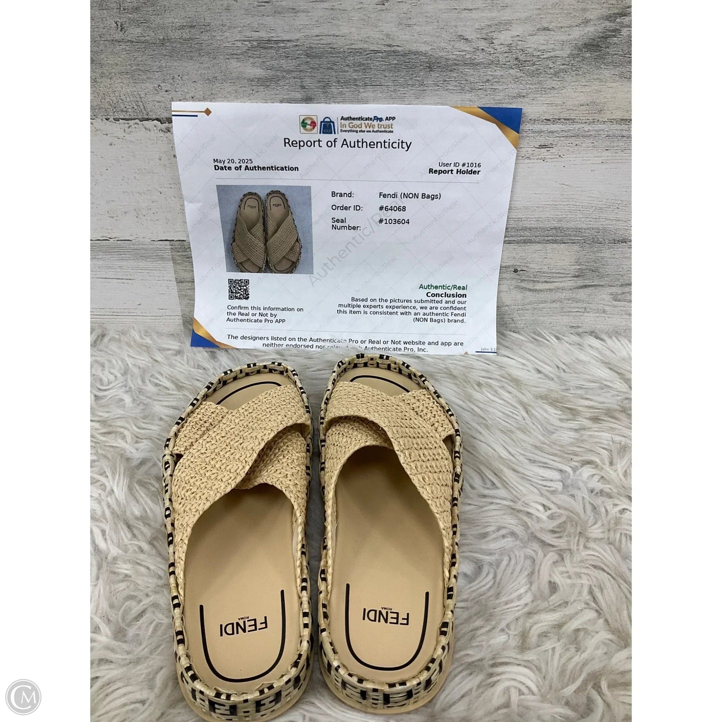 Sandals Luxury Designer By Fendi In Tan, Size: 8