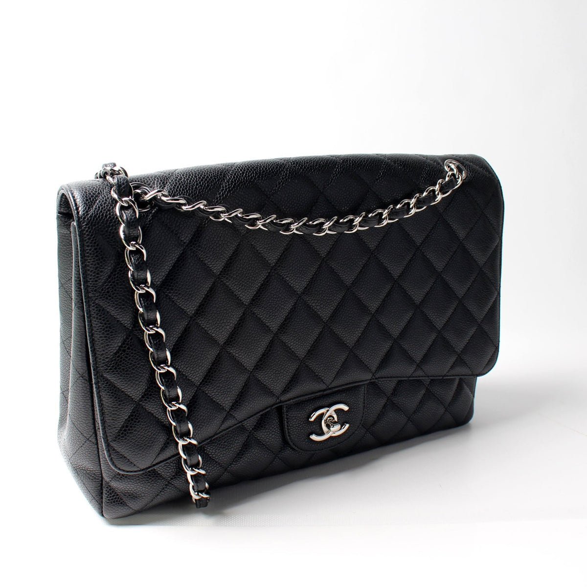 Classic Flap Maxi Caviar 14M