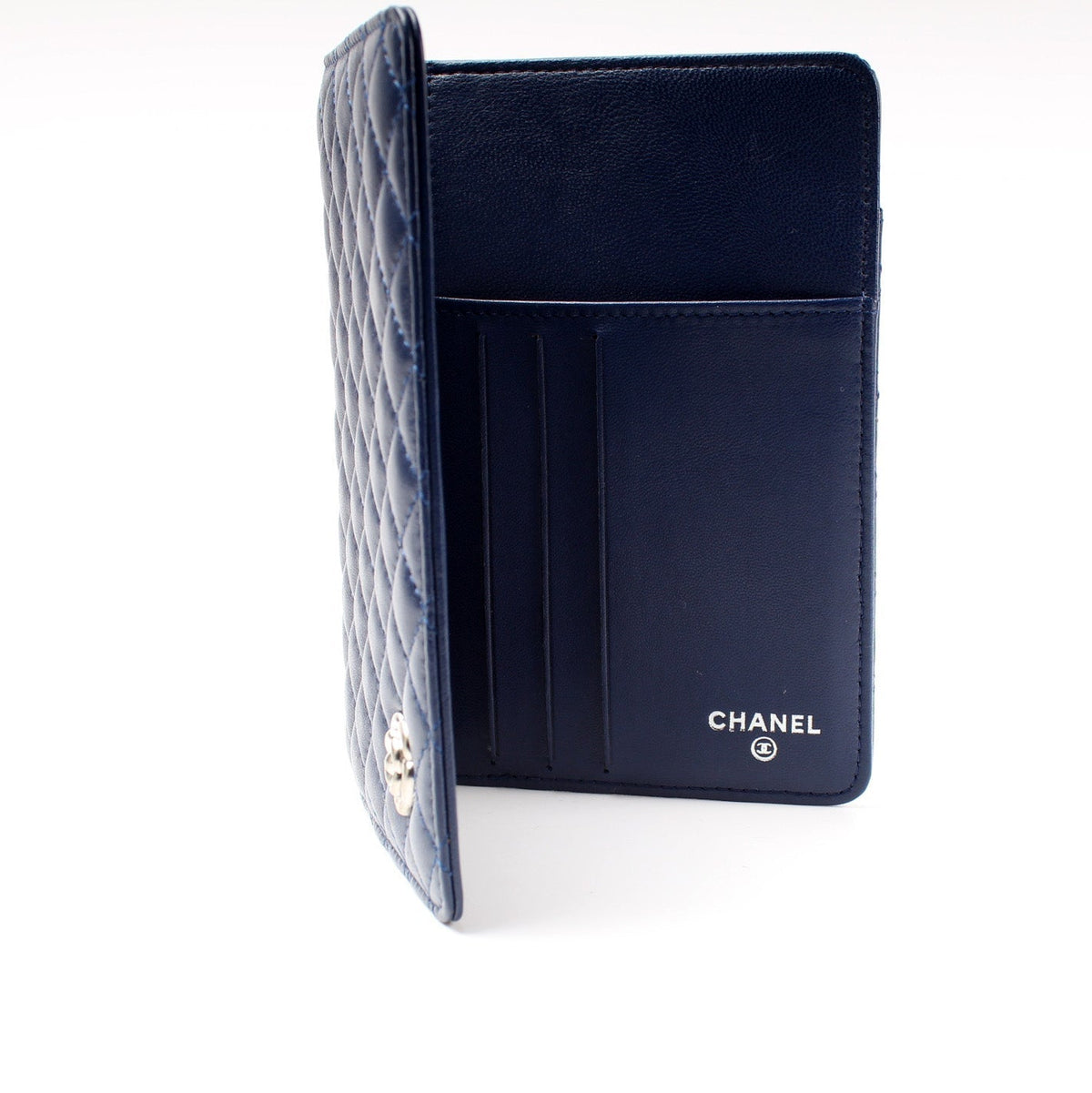 Camellia Passport Holder Quilted Lambskin