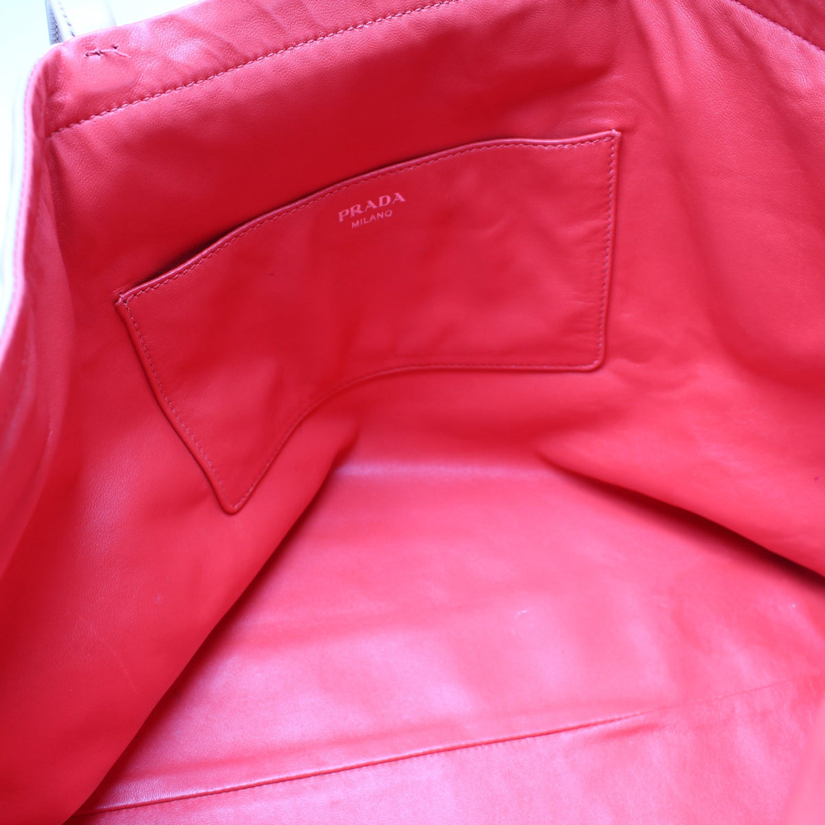 1BG029 Soft Calf Tote