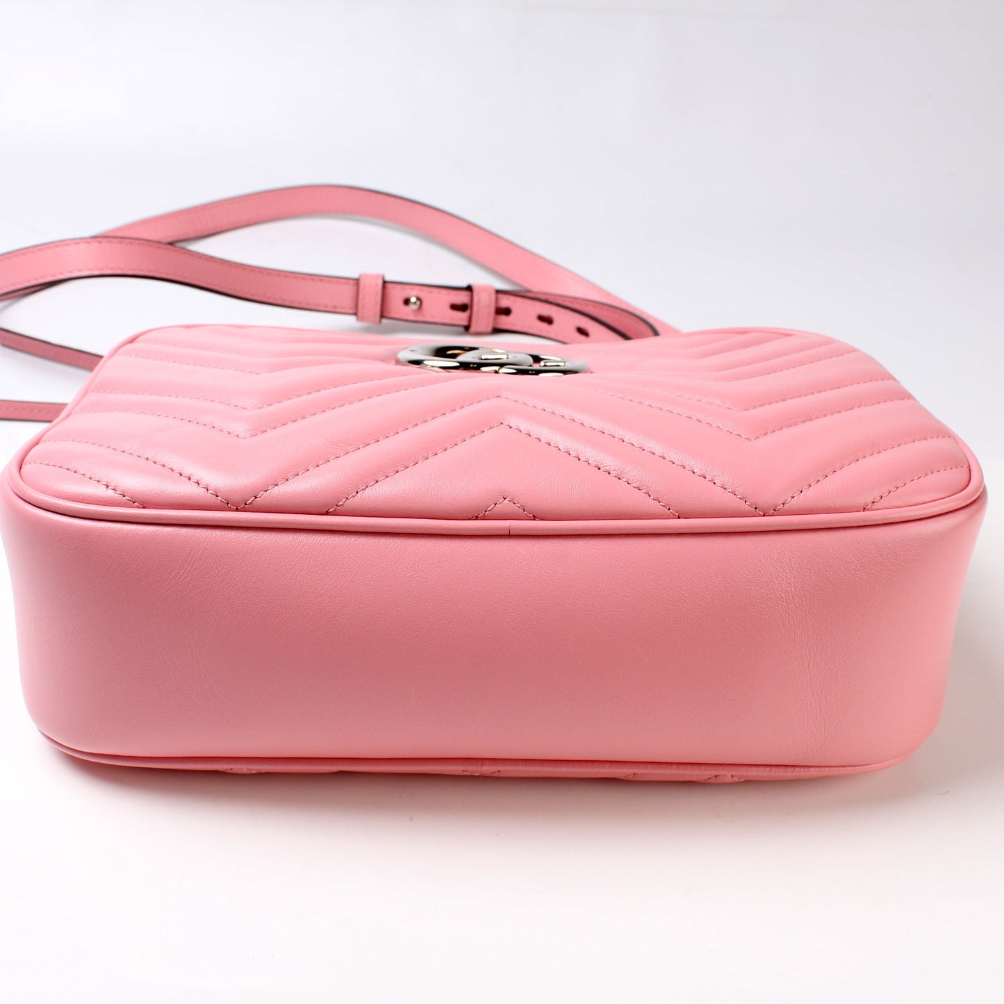 447632 GG Marmont Small Leather Camera Bag