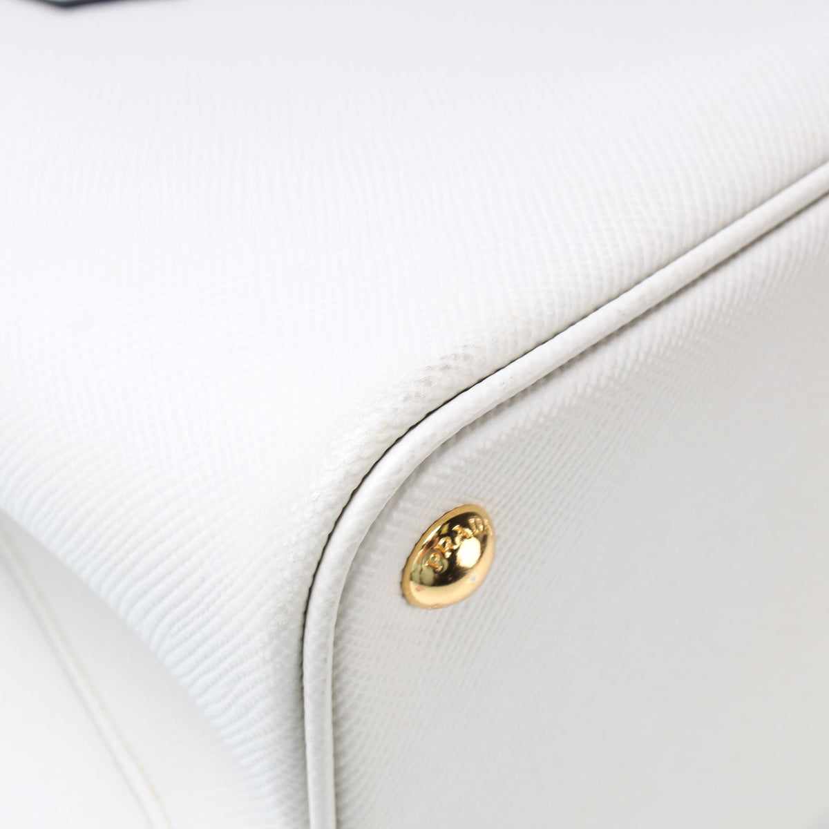 Saffiano Cuir Double Medium